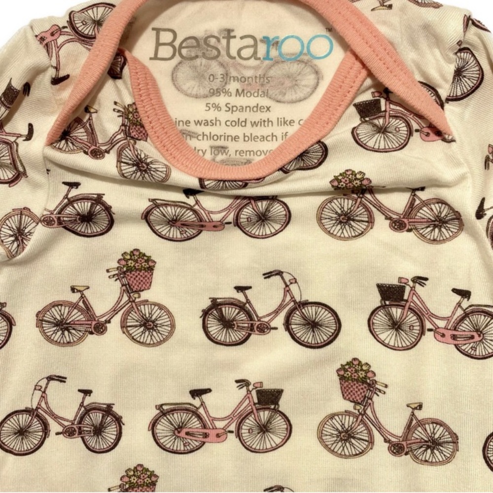 Bestaroo Converter Gown, size 0-3 months, lightly worn - Picture 3 of 3